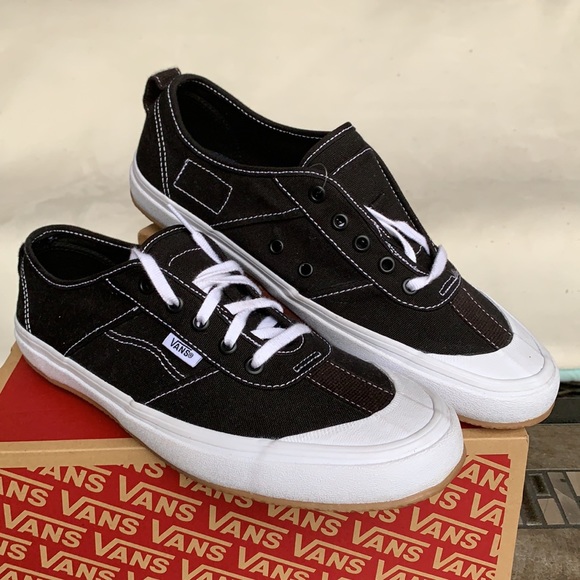 VANS EVADER STAPLE BLACK/TRUE WHITE WMNS - Picture 2 of 16